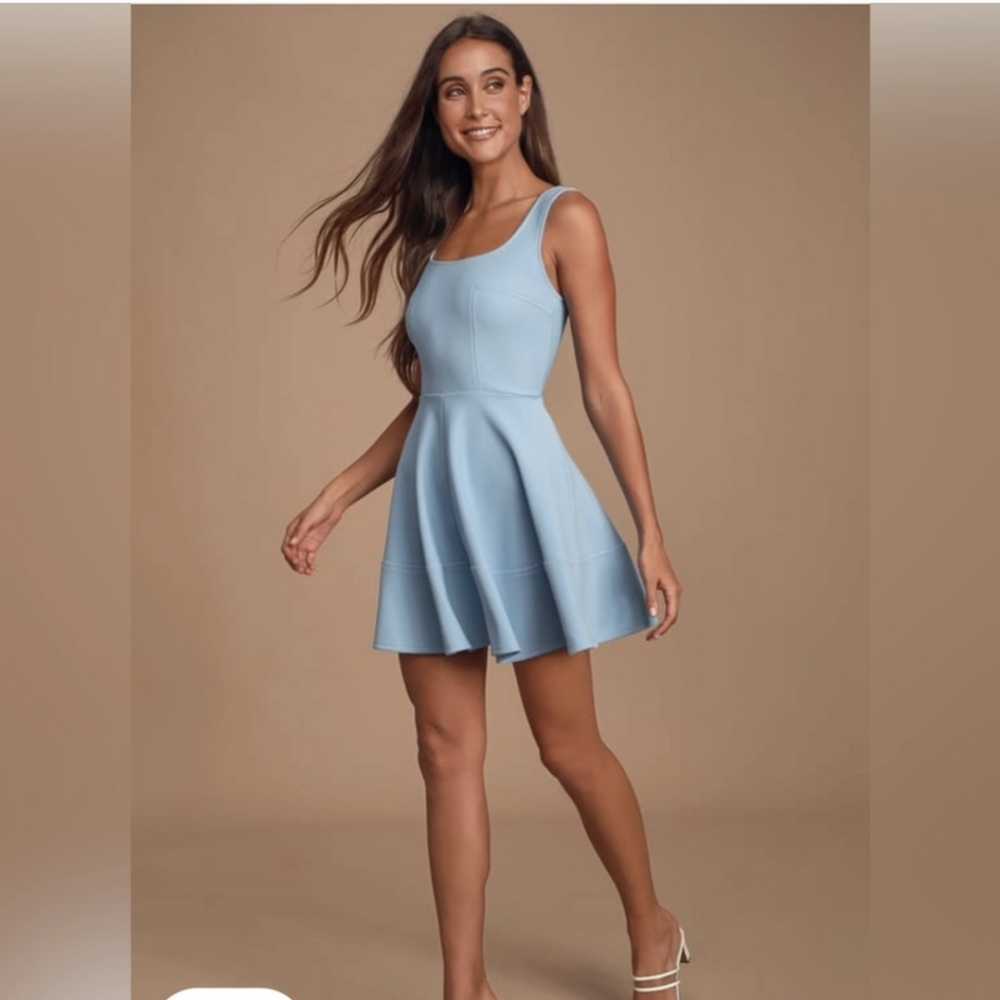 Lulu's blue dress, size M, zipper back